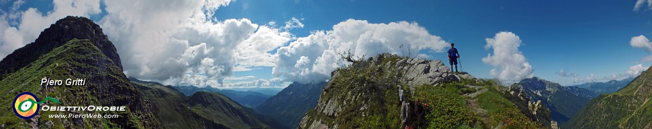 31 Panoramica con il Monte delle galline a sx.jpg